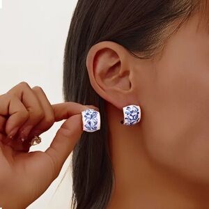14K Gold Plated Blue | White‎ Marbled Enamel Huggie Mini Hoops Earrings NEW